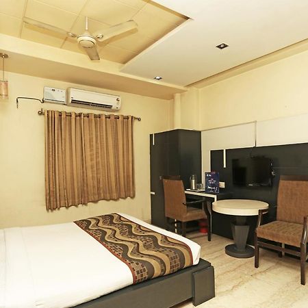 Hotel Sundaram Allāhābād Junction Exterior foto