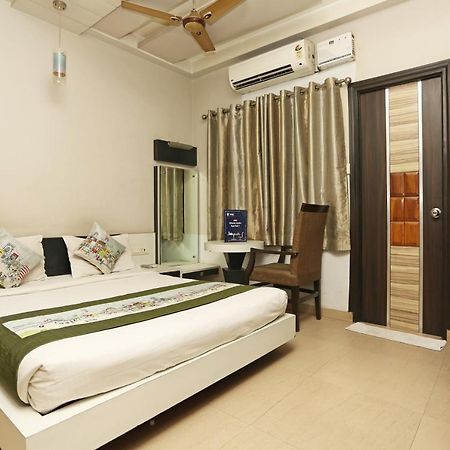 Hotel Sundaram Allāhābād Junction Exterior foto